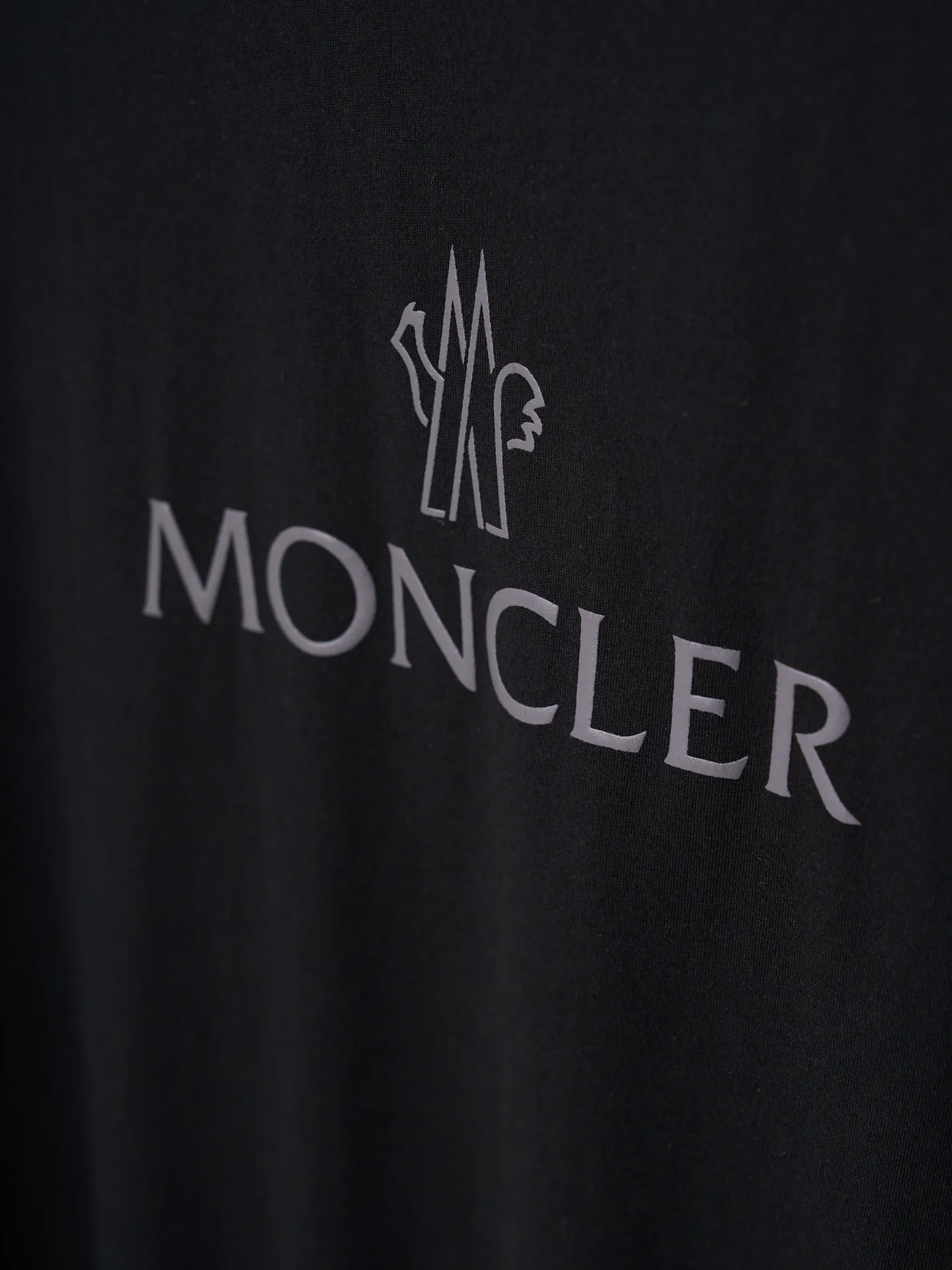MONCLER/ T 【In Stock】S M L XL Authentic 6778 ，100% 180 ，1*1 260 ， ， ， 1：1 ， 1：1